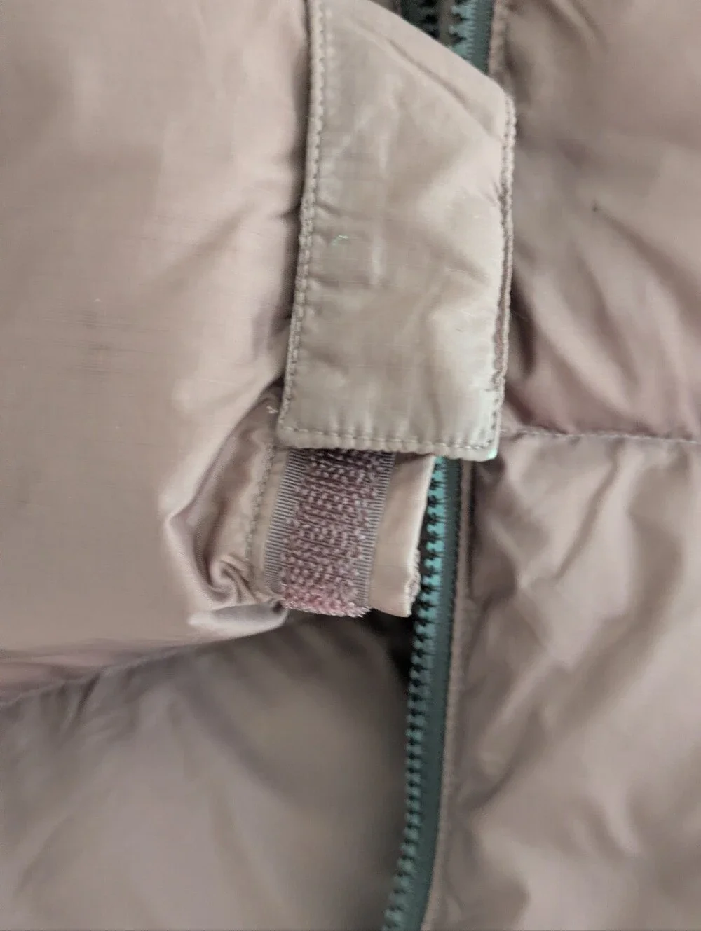 The North Face Women's 1996 Retro Nuptse Jacket Size XS